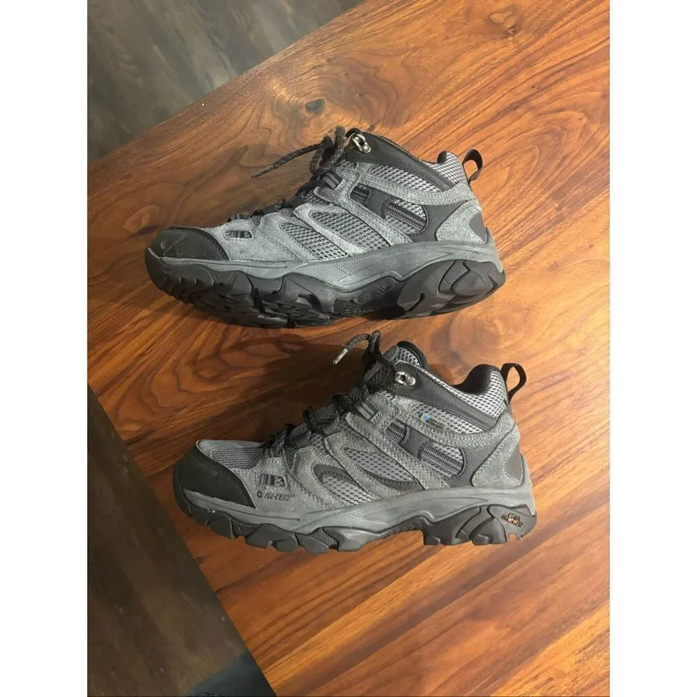 Hi-Tec Men’s Gray Black Ravus Mid Waterproof Lace Up Outdoor Hiking Boots Size 8